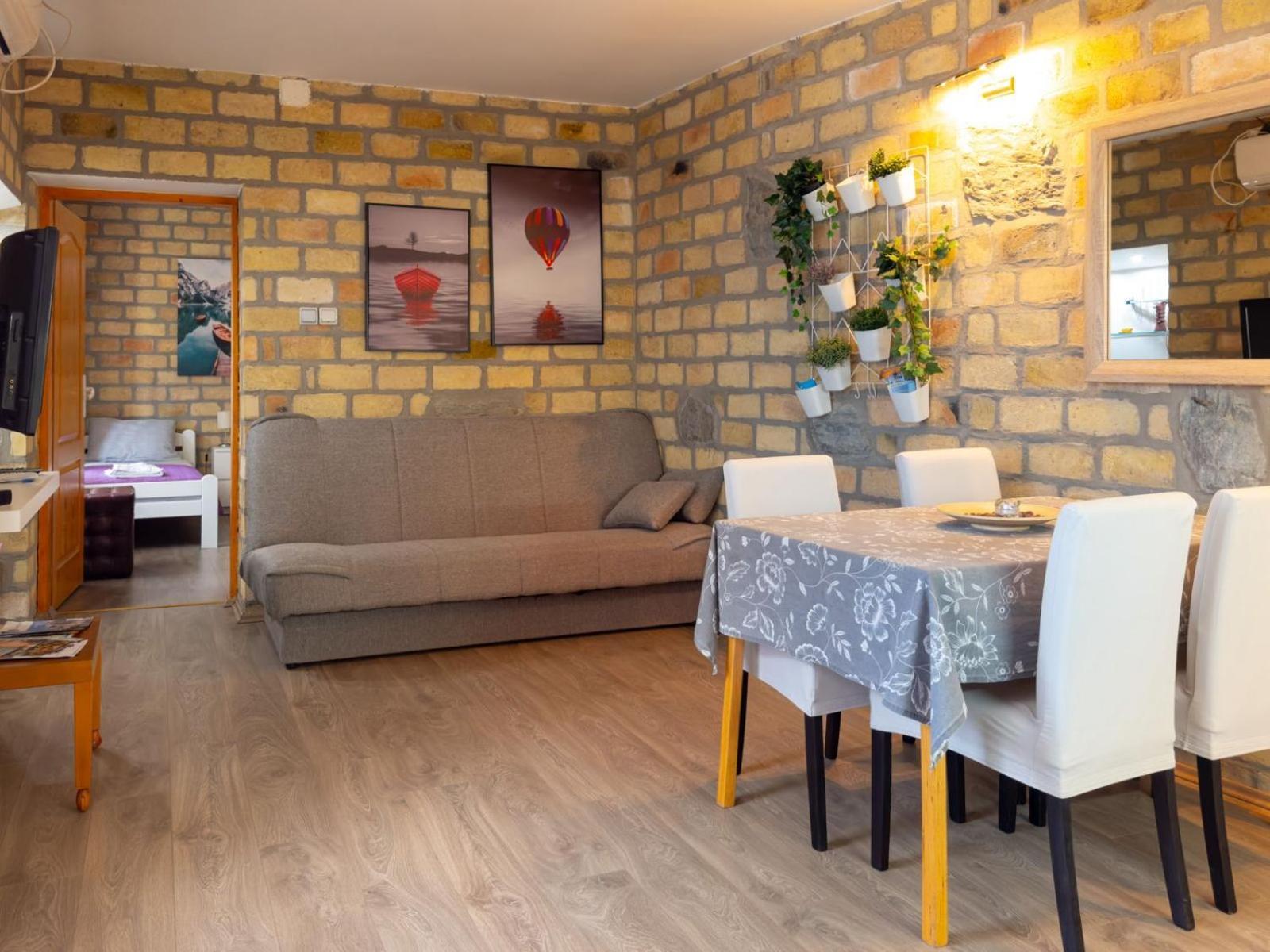 Bakina Kuca Apartment Голубац Екстериор снимка