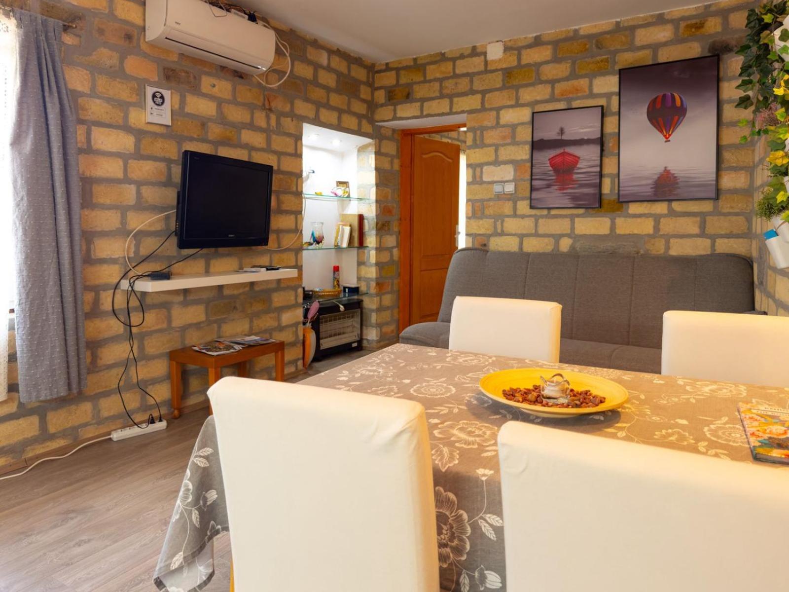 Bakina Kuca Apartment Голубац Екстериор снимка